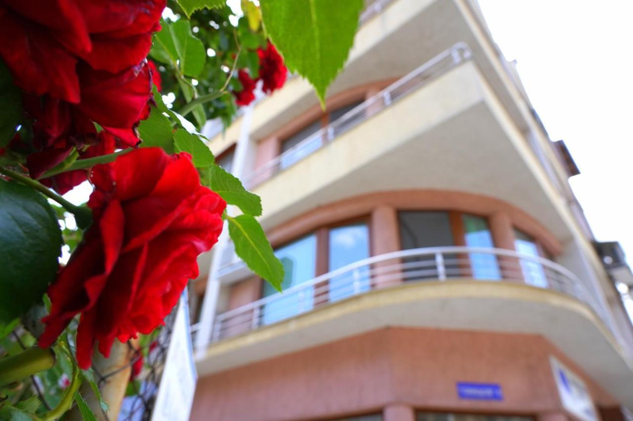 Shushi'S 1 Bedroom Central Apartment Plovdiv Exterior photo